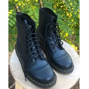 Dr. Martens 1460 Smooth Navy Size 6 / EU 37
